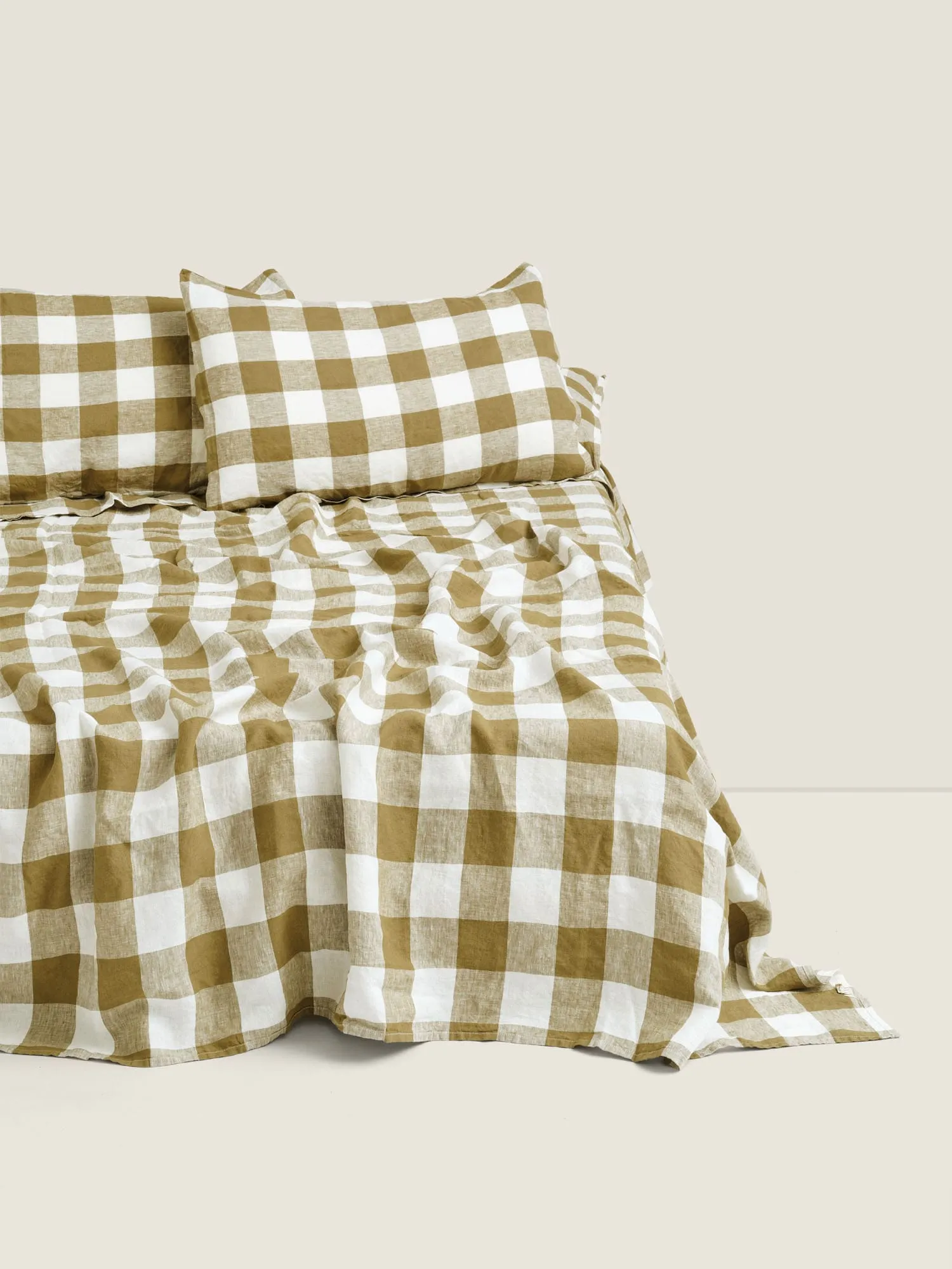 100% Linen Sheet Set in Olive Check